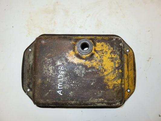 AM755T AM1788T John Deere Oil Pan For  M, 40, 320, 420, 330, 430