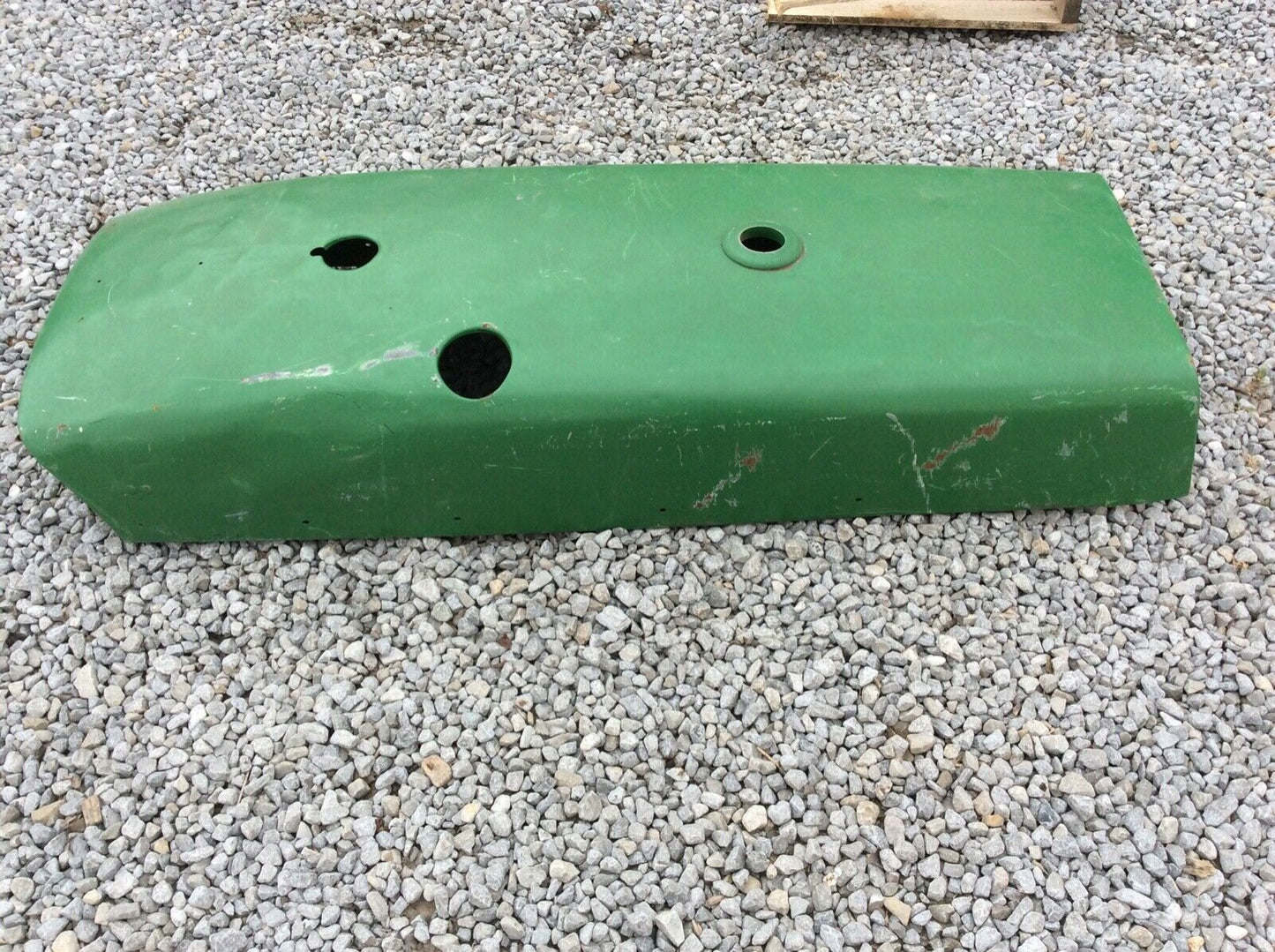 AT12467 John Deere Repainted Hood For Gas 2010