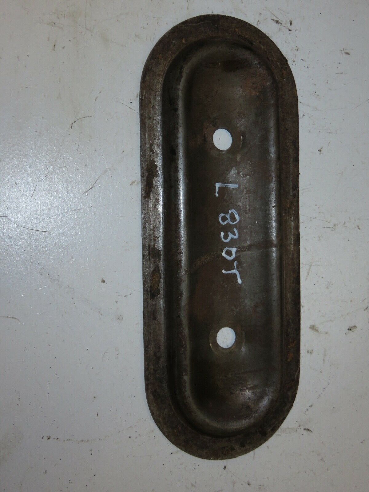 L830T John Deere Valve Cover For L, LA, LI