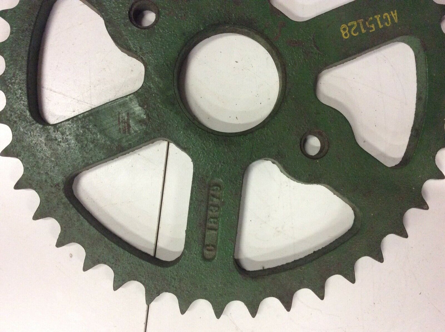 AC15128 John Deere NOS 42 Tooth Sprocket For Model 70 Flail Spreader