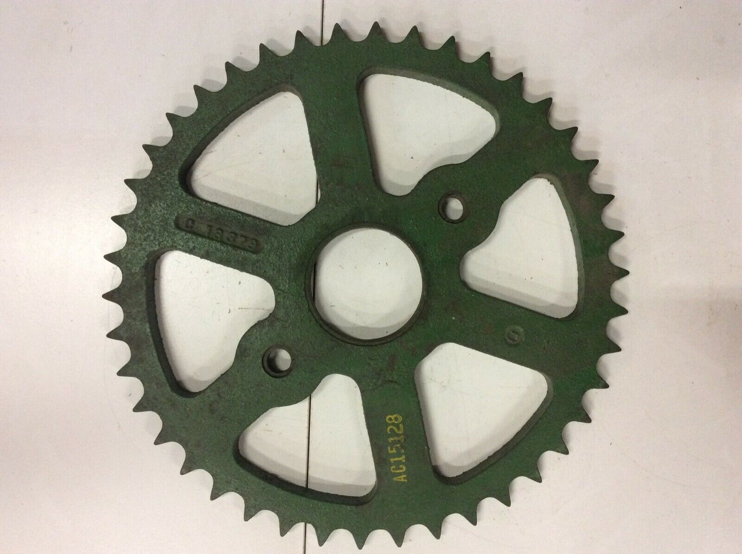 AC15128 John Deere NOS 42 Tooth Sprocket For Model 70 Flail Spreader