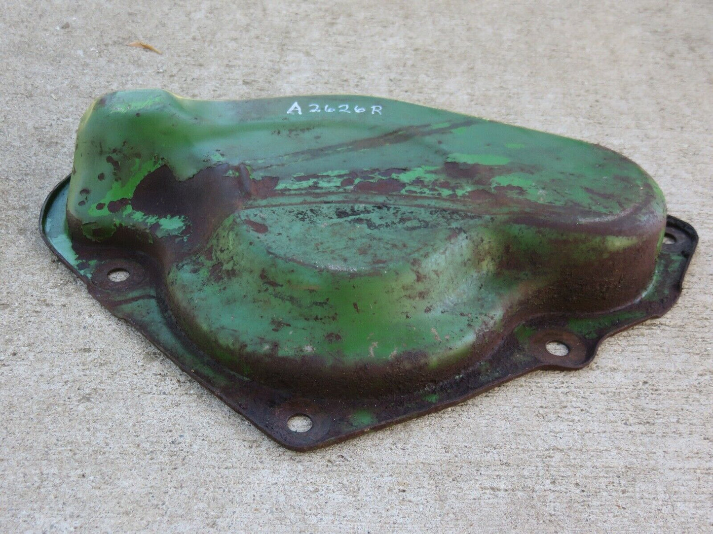 A2626R John Deere Fifth And Sixth Speed Gear Cover For A