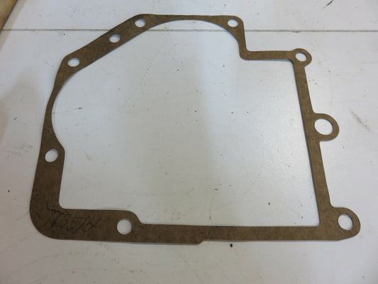 T13514 John Deere NOS Dual PTO Drive Shaft Housing Gasket For 2010