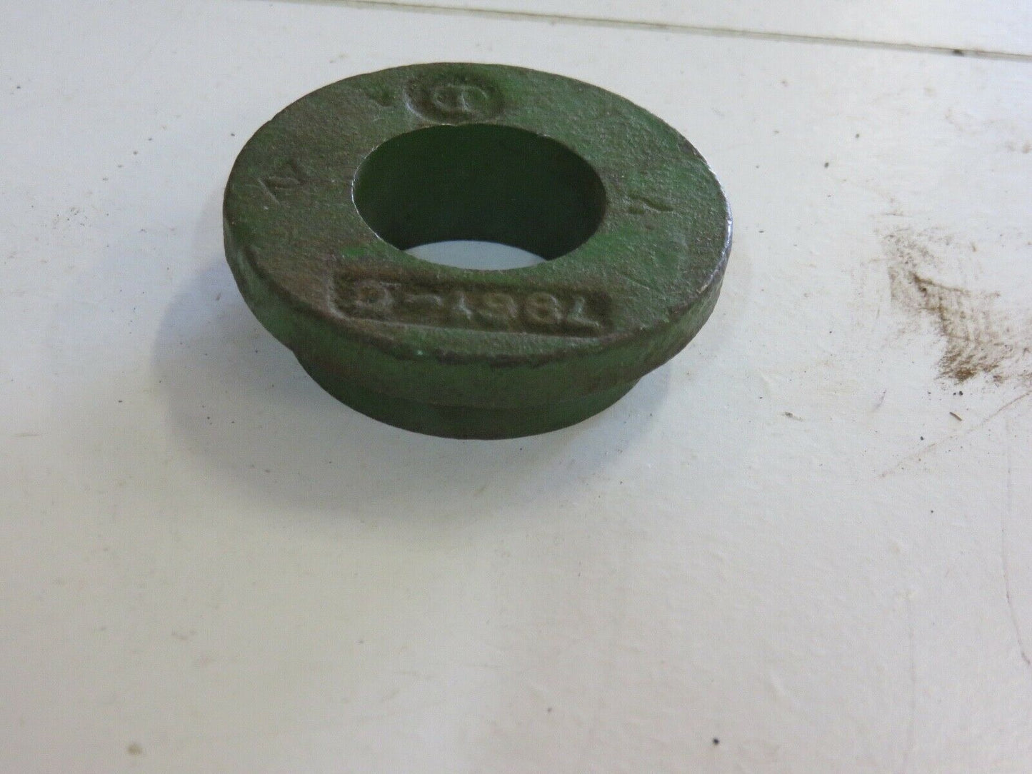 7961C John Deere NOS Pivot Roller For Loader Models 30, 40, 50