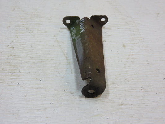 M857T, AM923T John Deere Left Lower Radiator Support Bracket For MT, 40, 420, 430