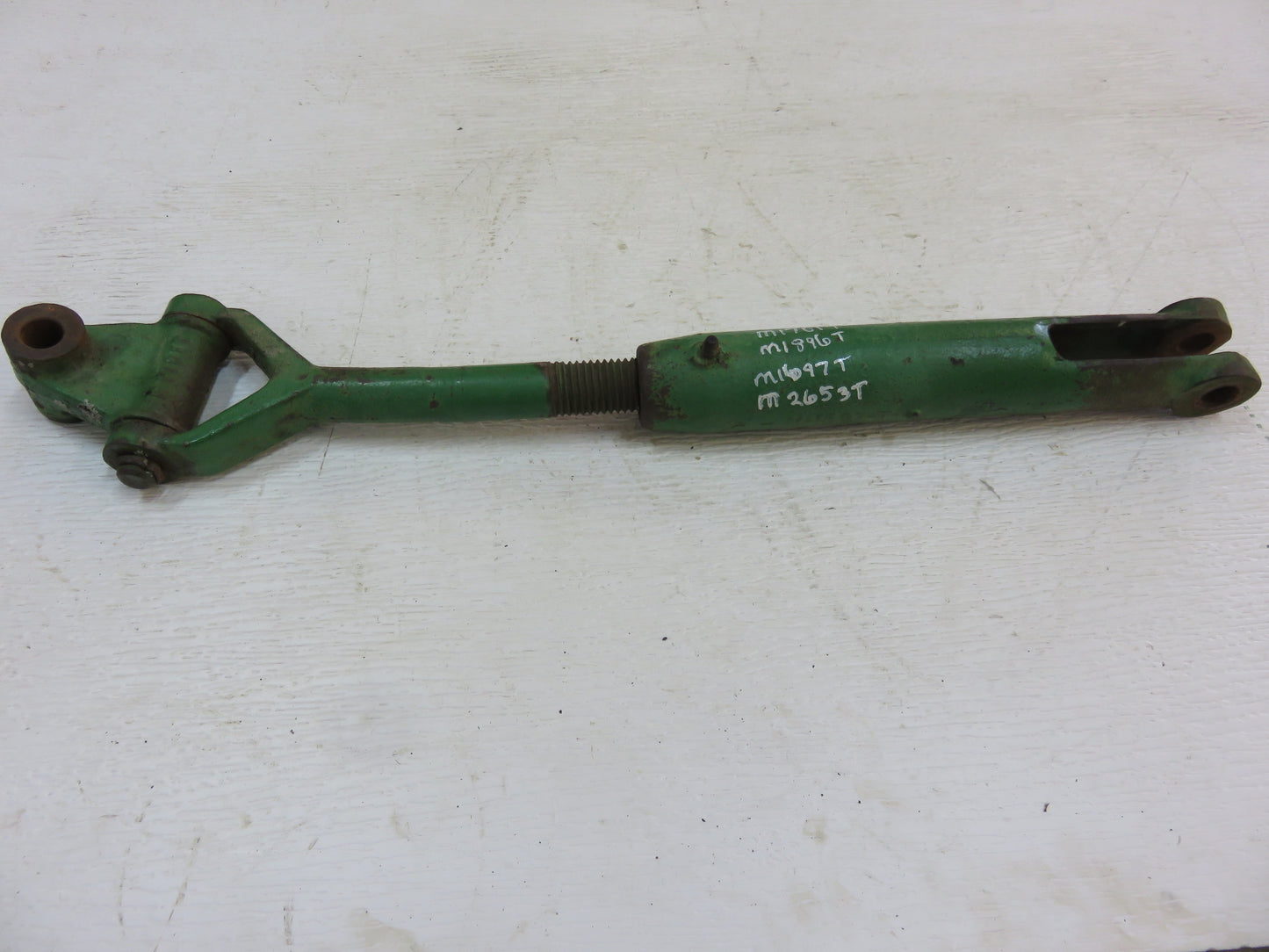 AM1896T, M2653T John Deere 3 Point Left Hand Lift Link For 40, 320, 420, 330, 430, 435, 440, 1010