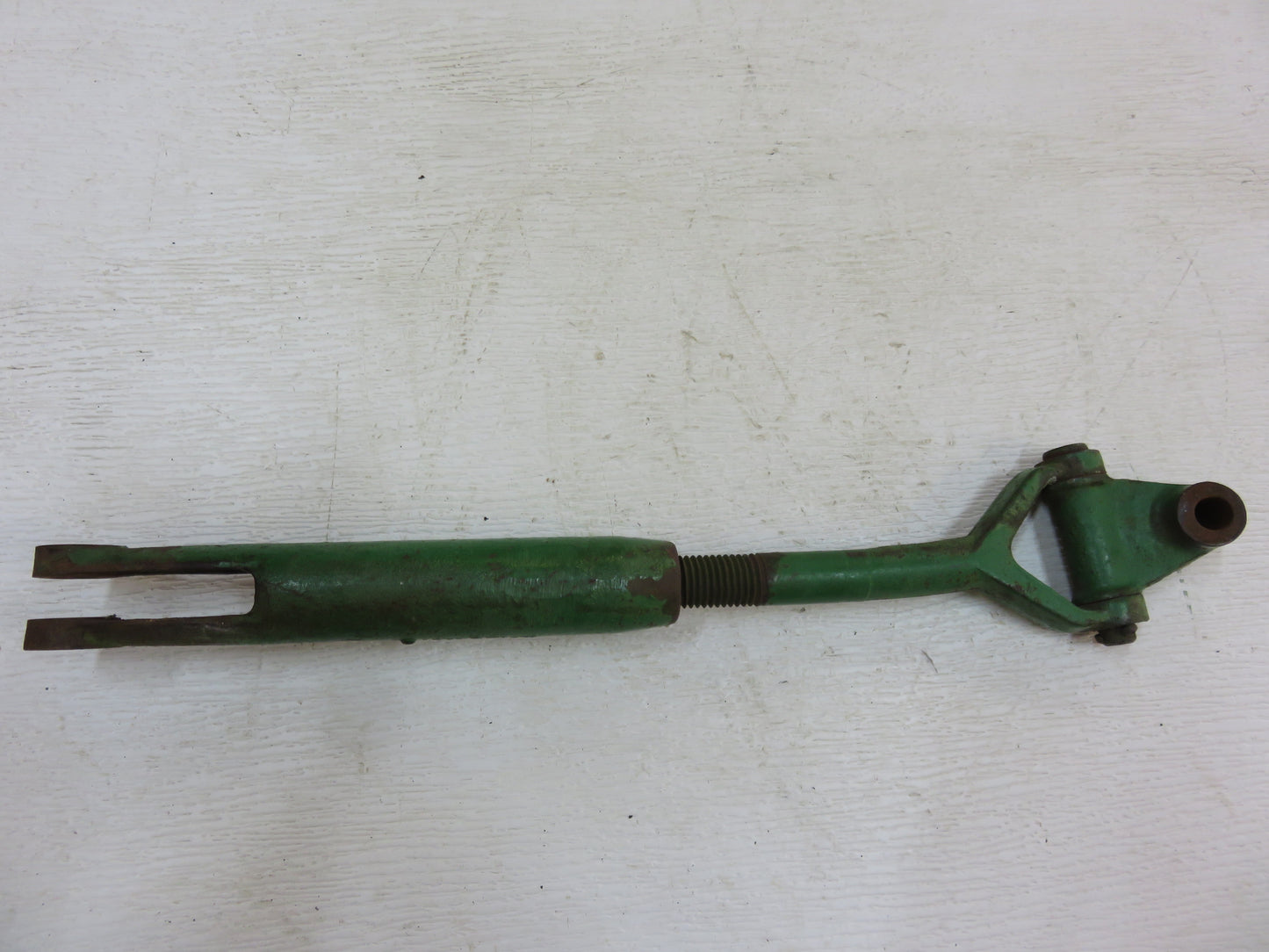 AM1896T, M2653T John Deere 3 Point Left Hand Lift Link For 40, 320, 420, 330, 430, 435, 440, 1010