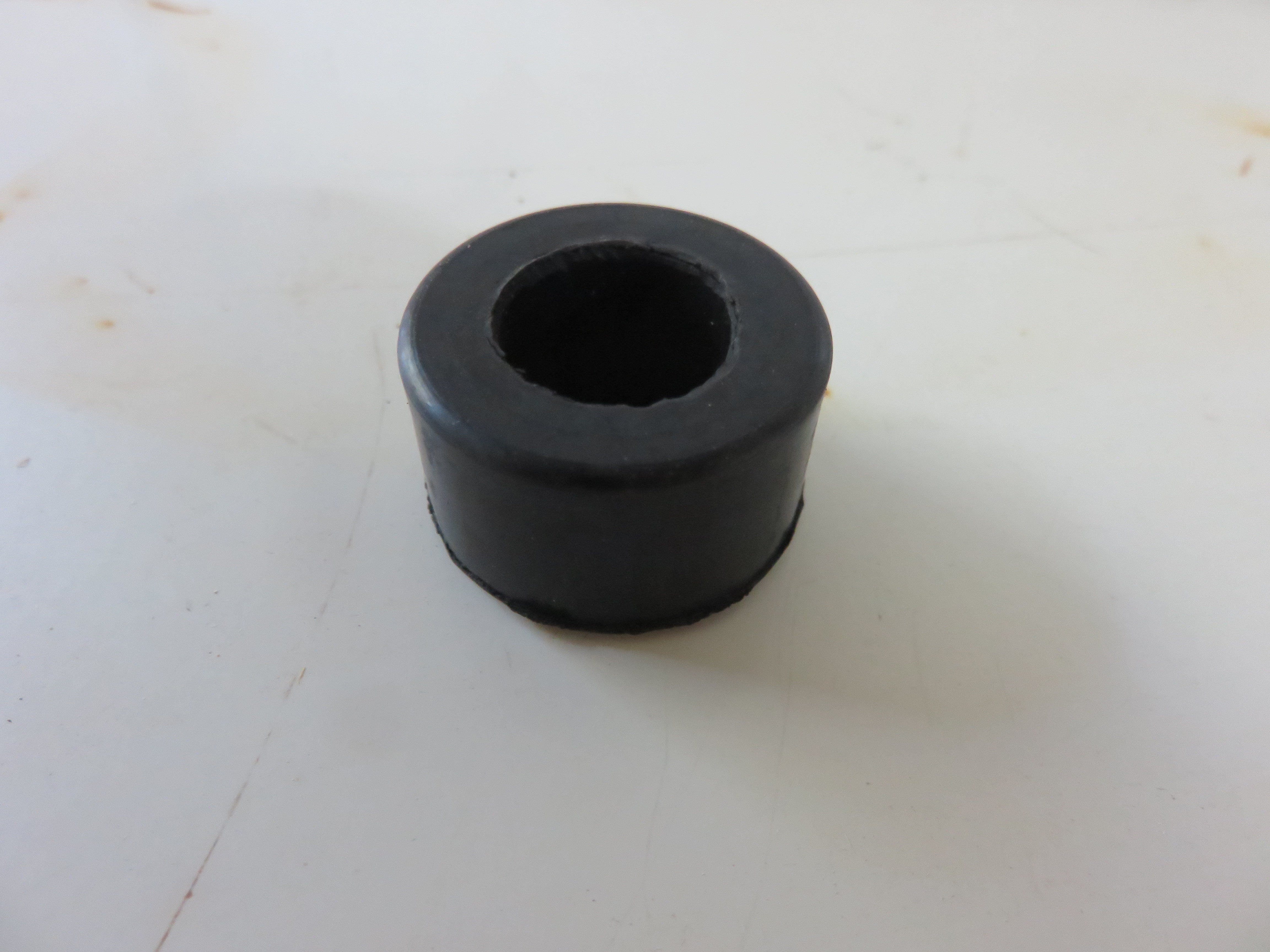 R45822 John Deere Reproduction Hydraulic Pump Drive Bushing For 2510 ...