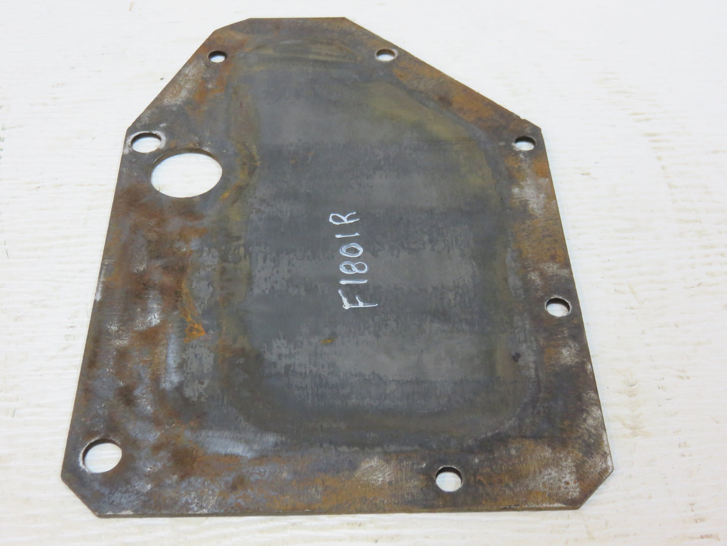 F1801R John Deere Right Hand Crankcase Cover For 70, 720, 730