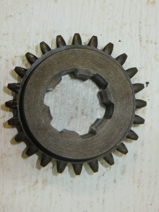 M152T, AM662T John Deere First And Fourth Speed Sliding Gear For M, MI, MT, 40, 320, 420, 330