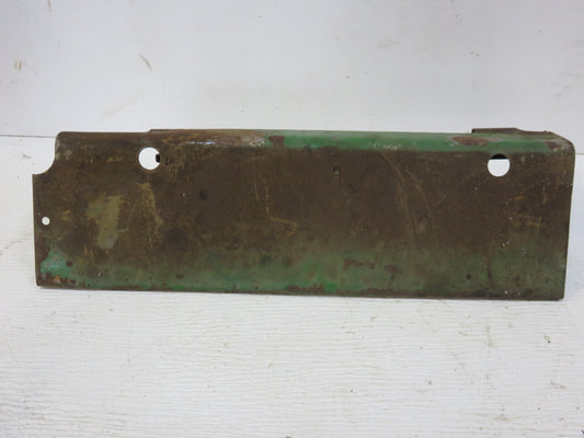 AT15086, AT13486 John Deere Manifold Heat Shield For 1010