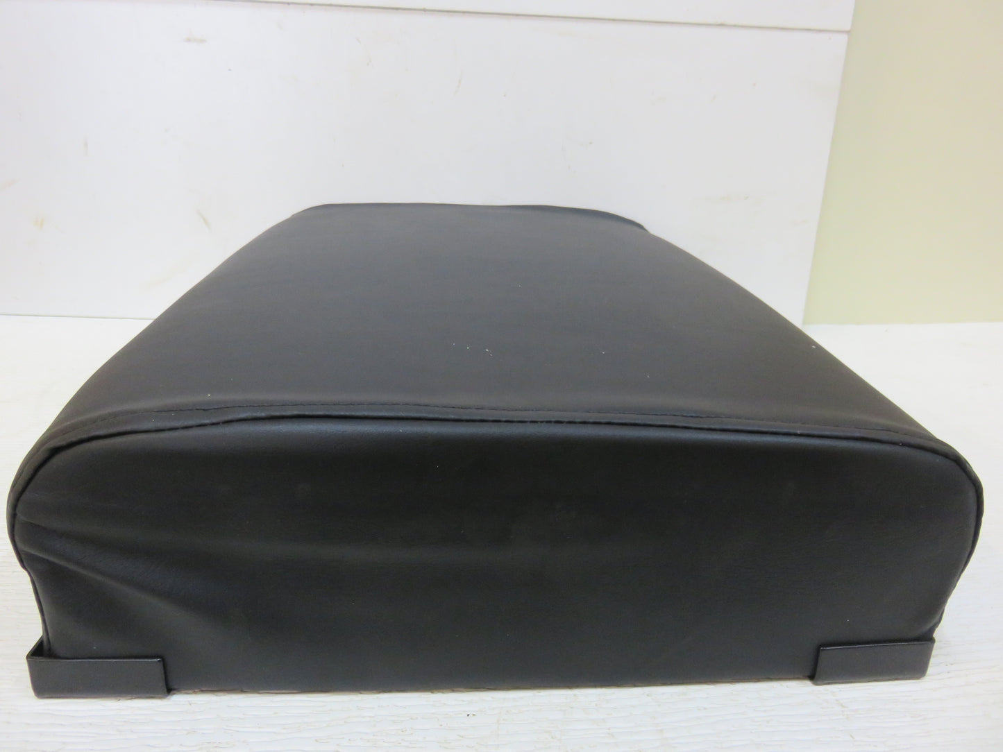 AB4035R John Deere Reproduction Black Seat Bottom Cushion For A, B, G, R, 50, 60, 70, 80