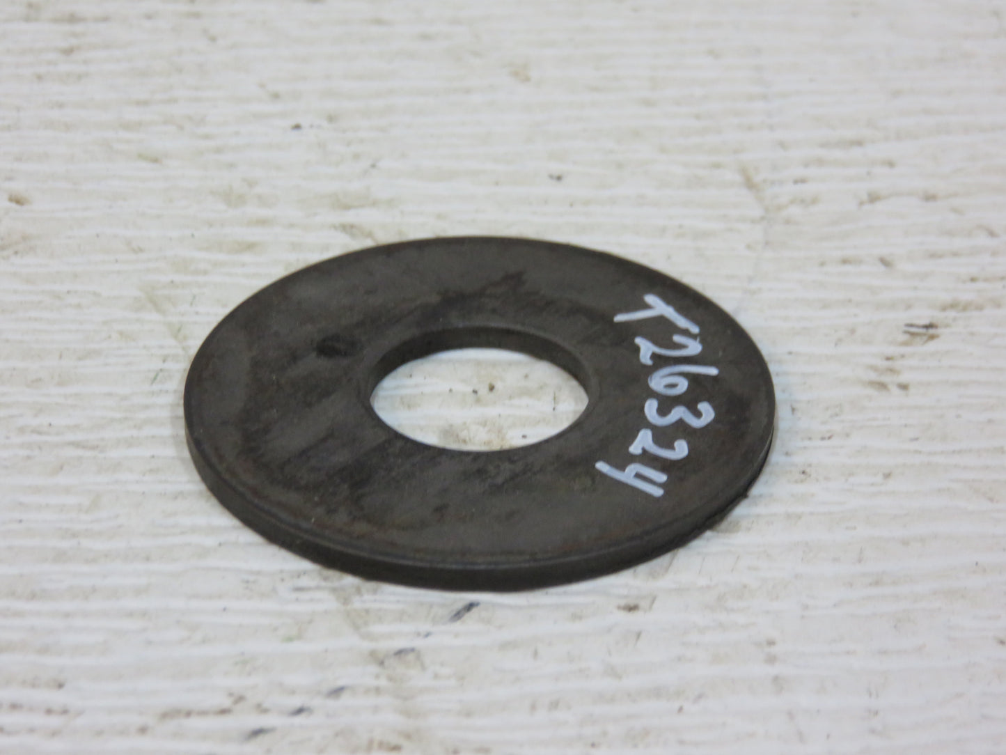 T26324 John Deere Timing Gear Thrust Washer For 1020, 1120, 1520, 1030, 1130, 1530, 1630