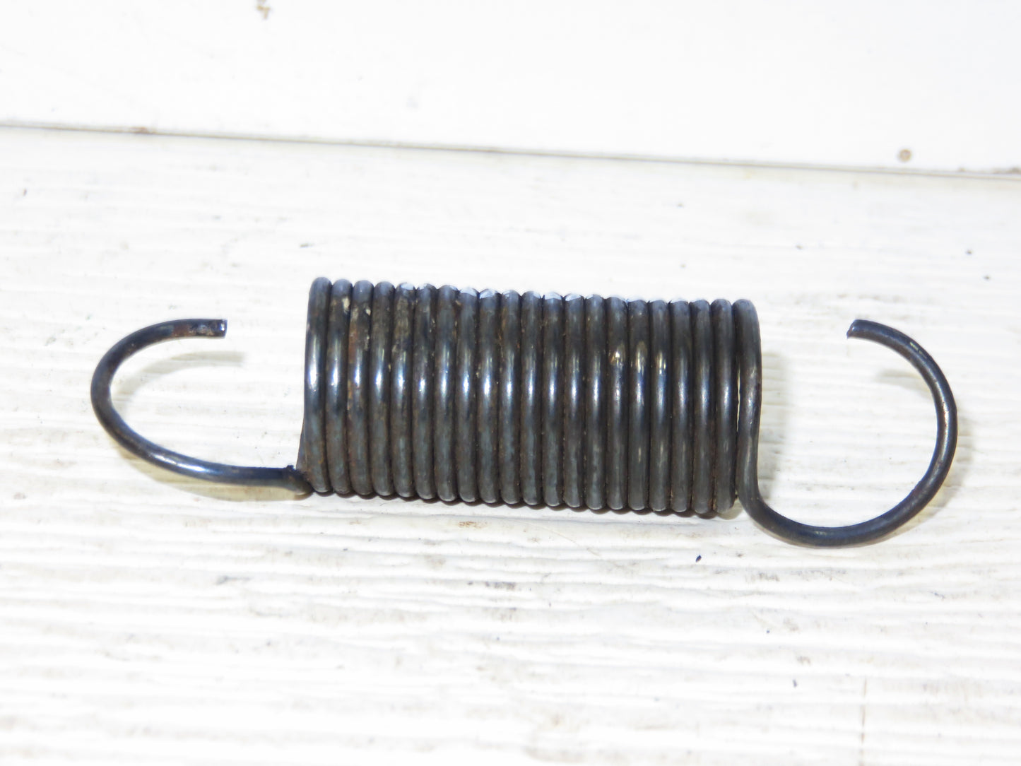 M226T John Deere Clutch Throw Out Bearing Carrier Return Spring For M, 40, 320, 420, 330