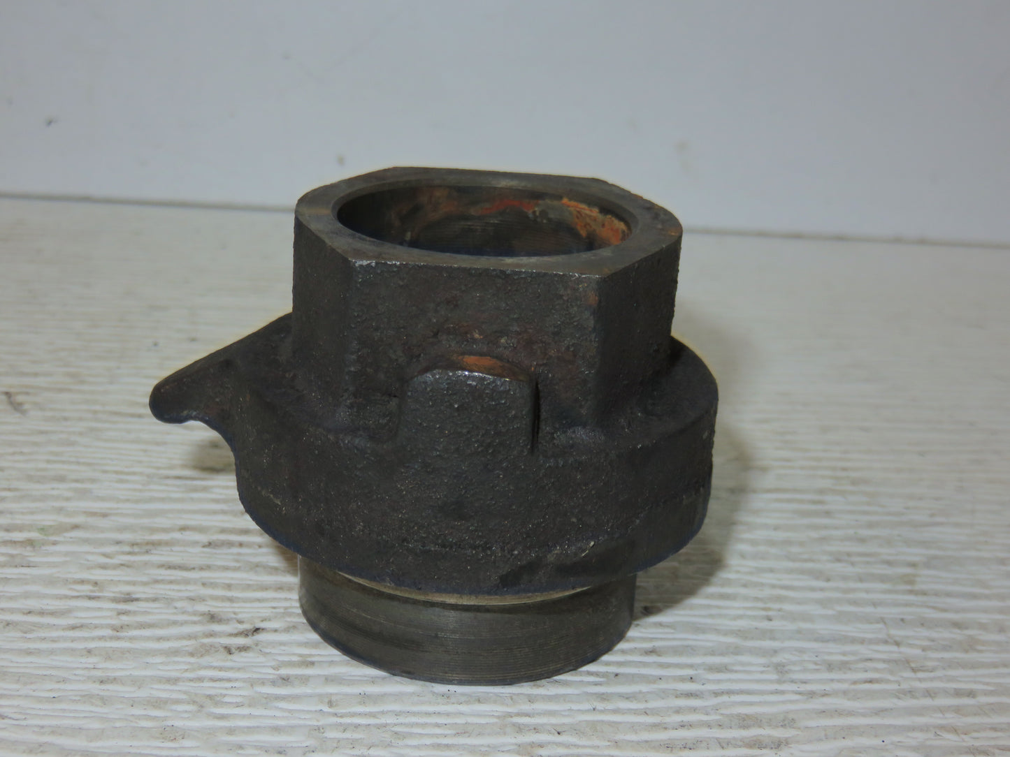 M57T, AM645T John Deere Clutch Throw Out Bearing Carrier For M, 40, 320, 420, 330