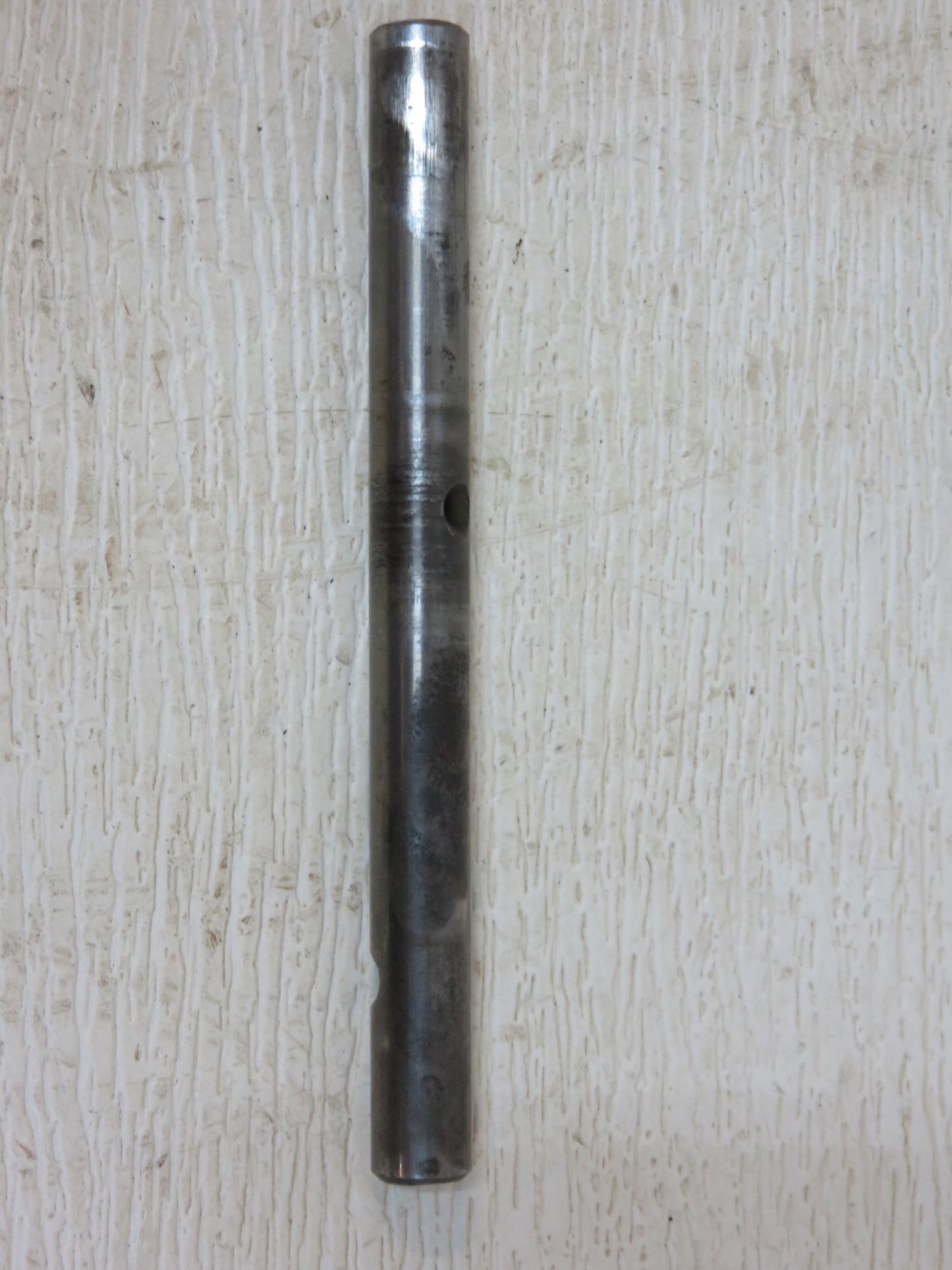 M1931T John Deere Second Speed And Reverse Shifter Fork Shaft For 40, 420