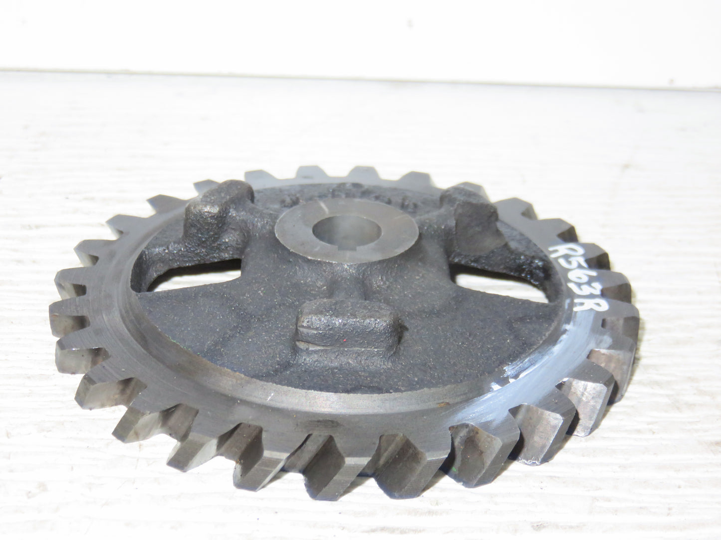 R563R, AR885R John Deere Pony Motor Engine Oil Pump Drive Gear For R