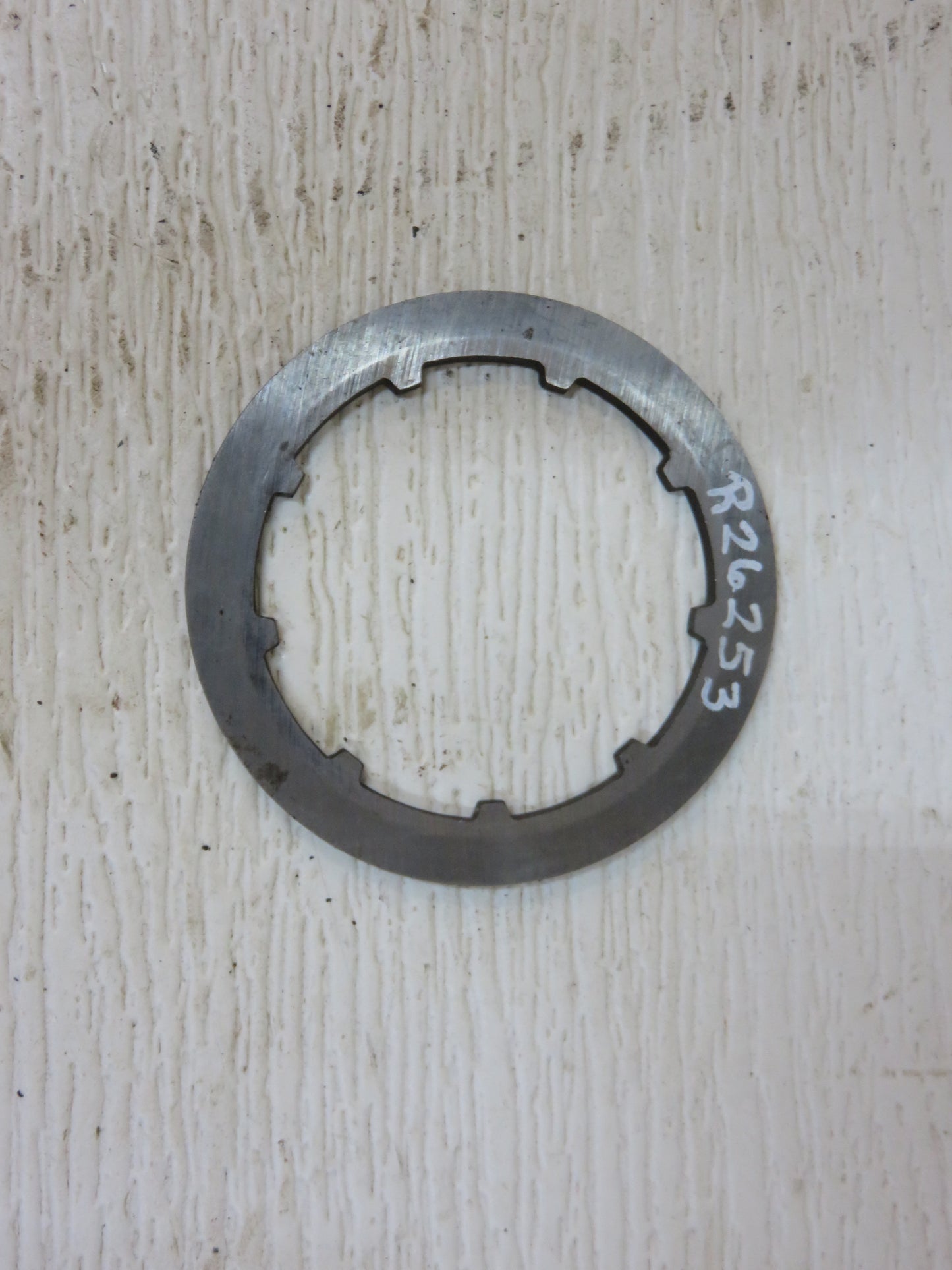 R26253 John Deere Differential Drive Shaft Thrust Washer For 2510, 2520, 3010, 3020, 4030