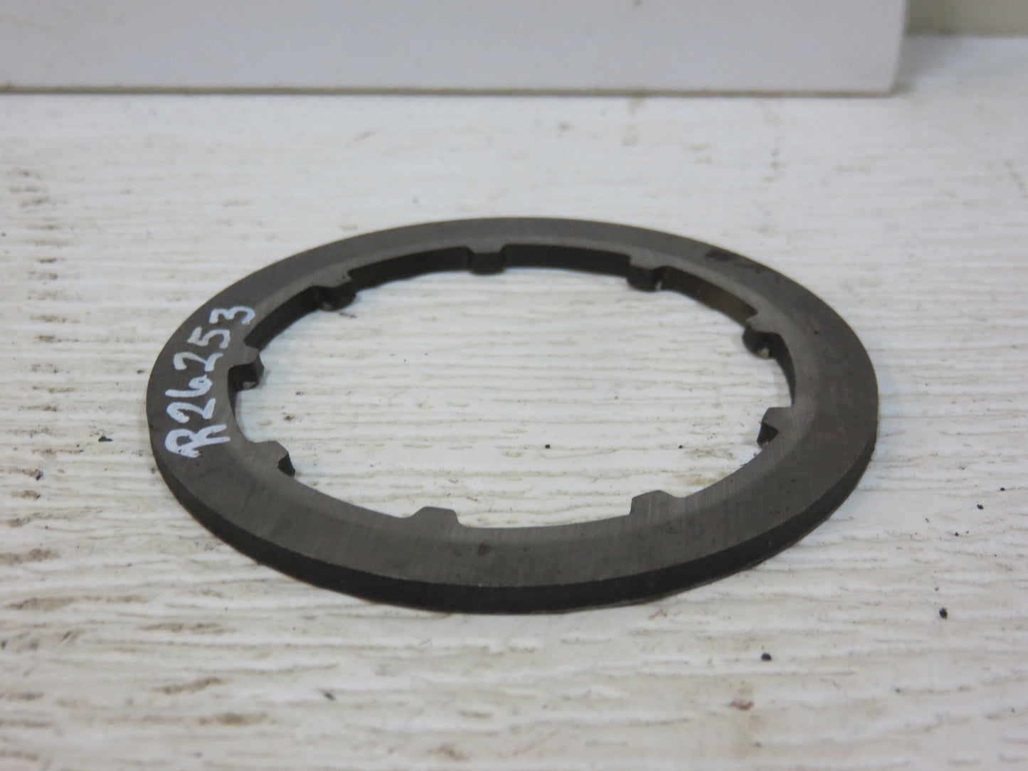 R26253 John Deere Differential Drive Shaft Thrust Washer For 2510, 2520, 3010, 3020, 4030