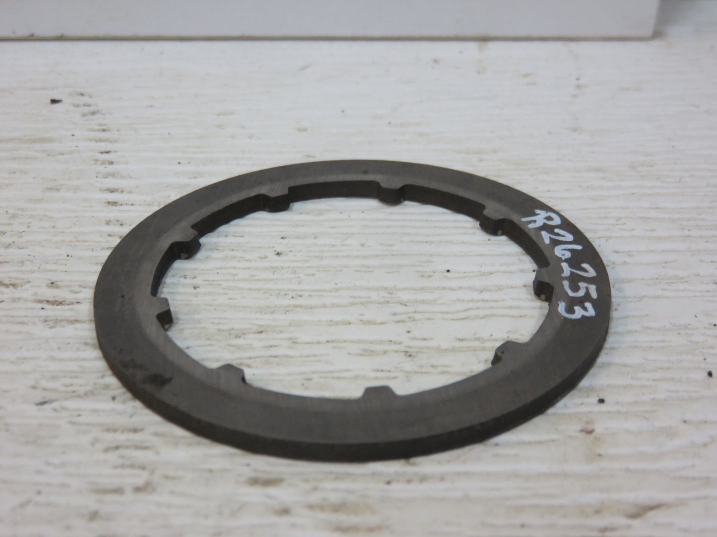 R26253 John Deere Differential Drive Shaft Thrust Washer For 2510, 2520, 3010, 3020, 4030