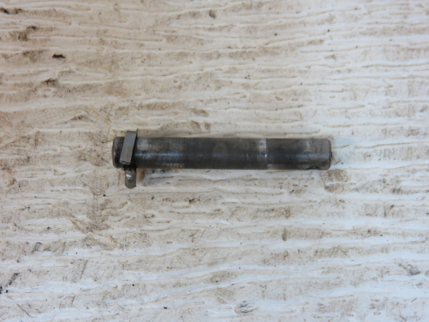 F3326R, JDS3003 John Deere Governor Weight Pin For A, B, D, G, H, R, 50, 60, 70, 80, 520, 620, 720, 820