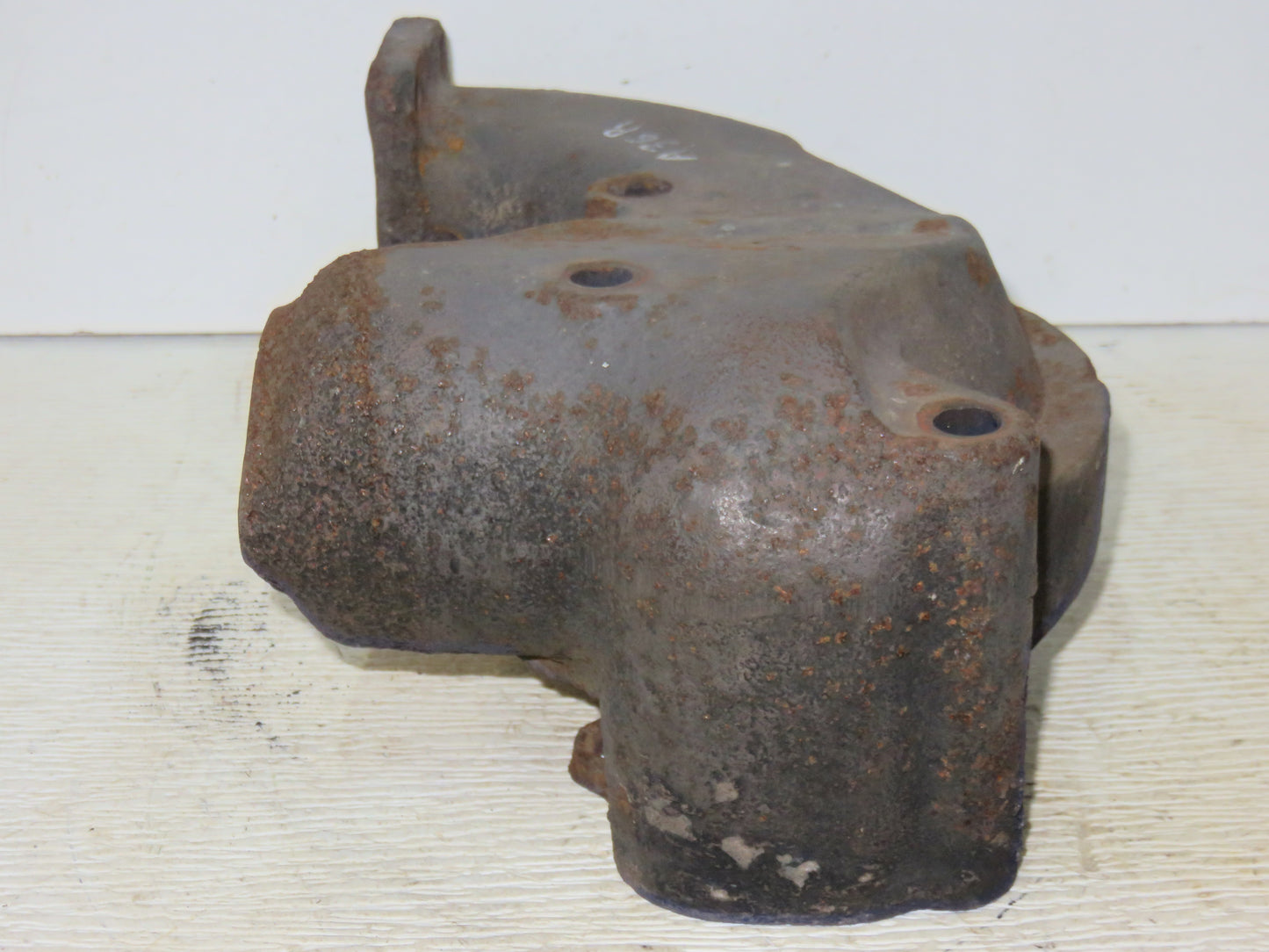 A36R, JDS077 John Deere Manifold For A