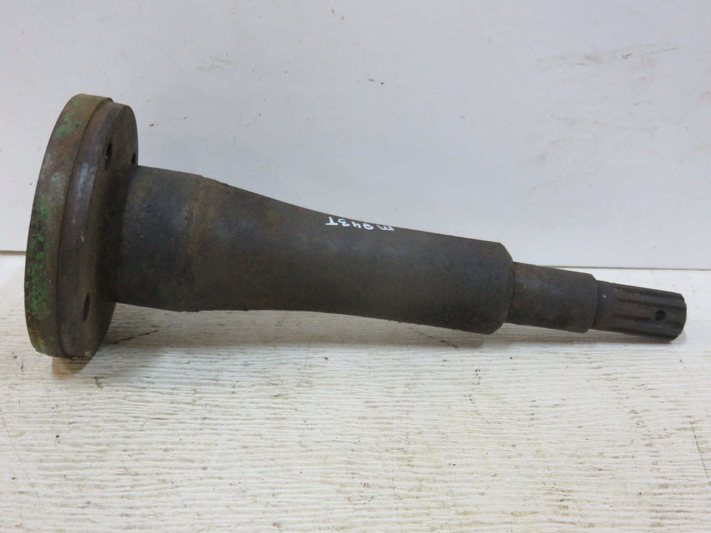 M843T, AM943T John Deere Upper Steering Spindle For MT, 40, 420, 430