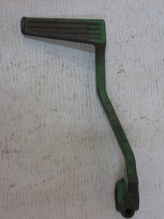 M1693T John Deere Clutch Pedal For 40, 420