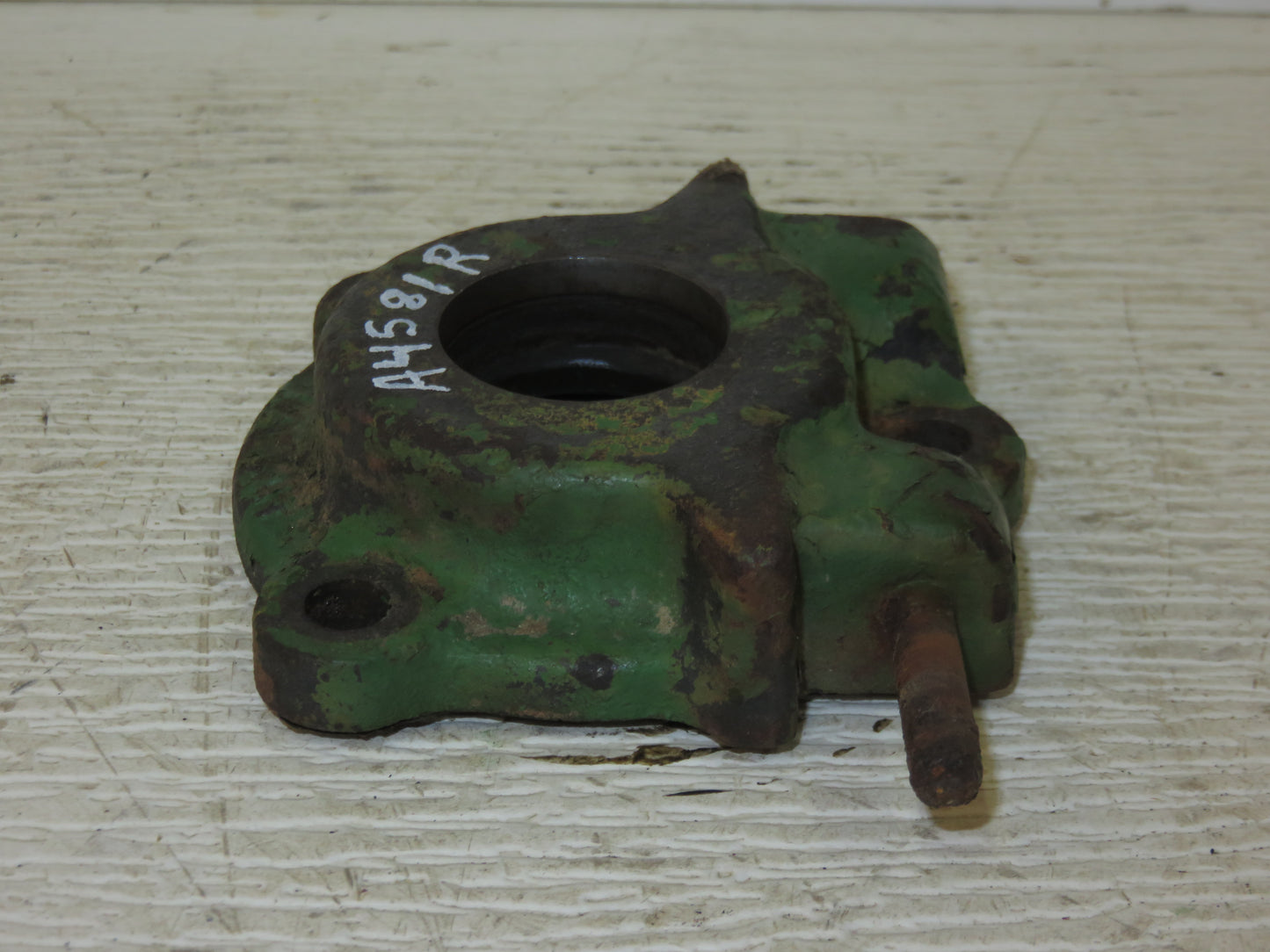 A4581R John Deere PTO Oil Seal Housing For 50, 60