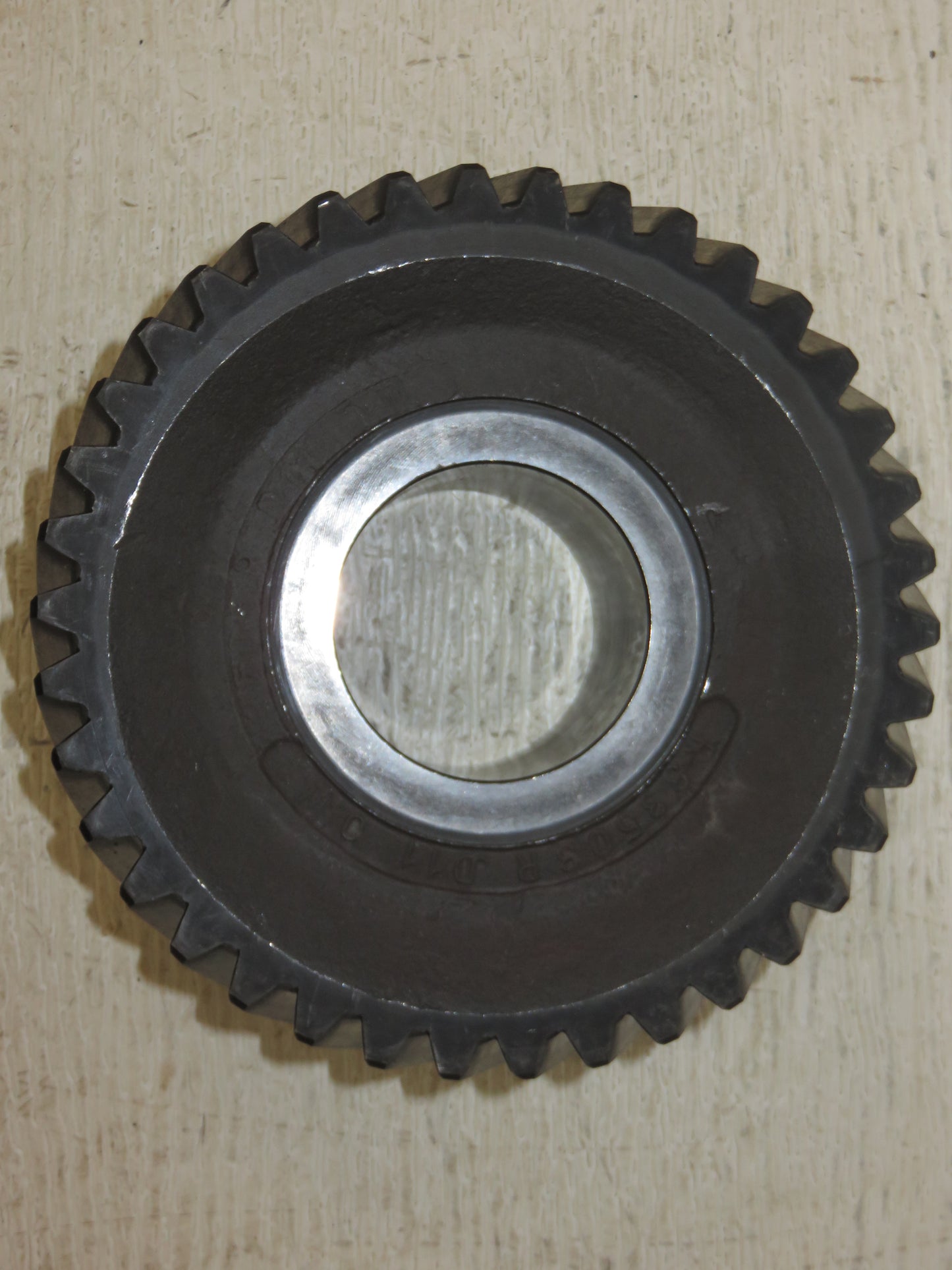 R33503 John Deere 2nd And 5th Speed Gear For 2510, 2520, 3020, 4030