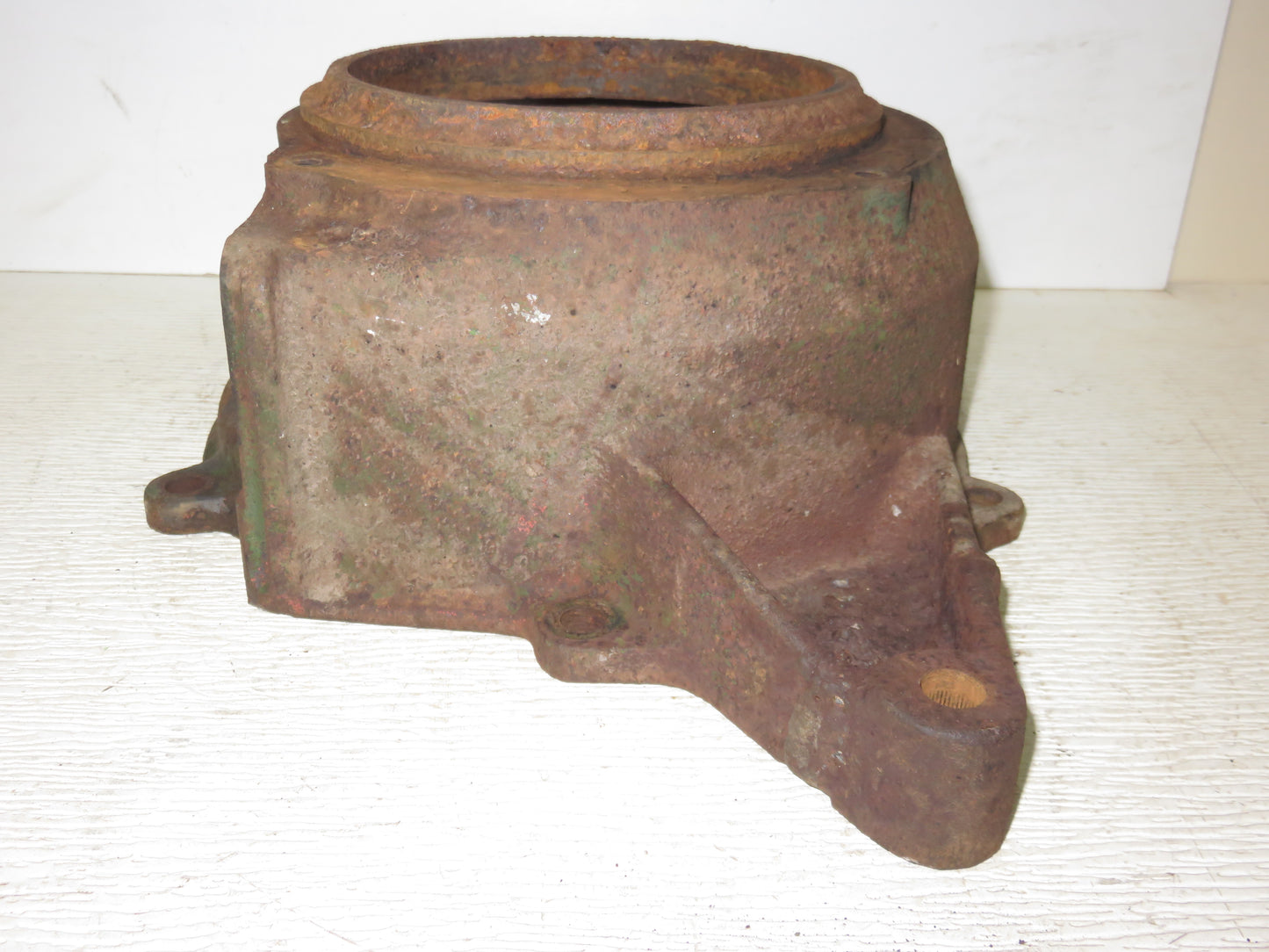 D2162R John Deere Right Hand Main Bearing Cover For W Power Unit