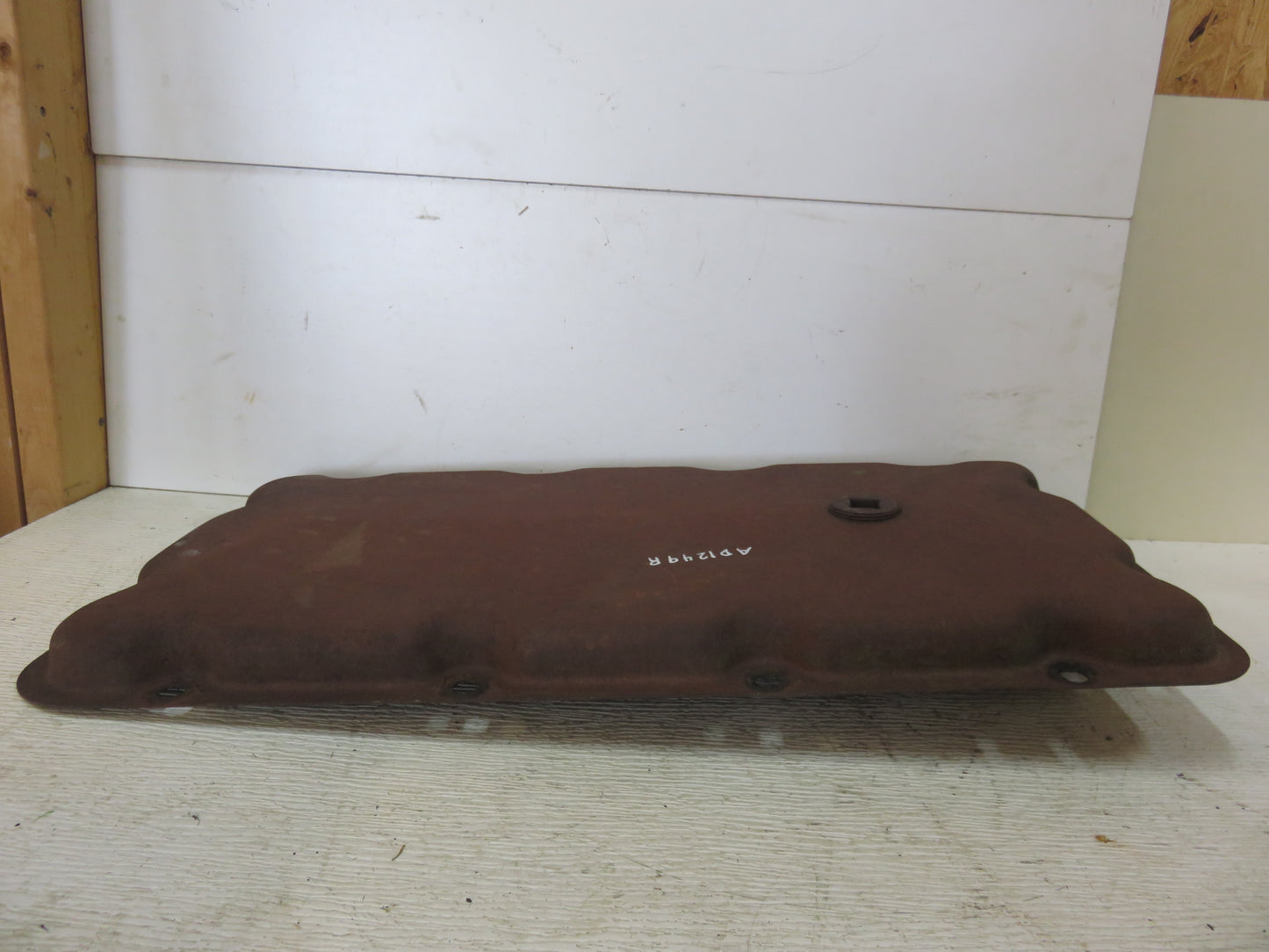 AD1249R John Deere Transmission Cover With Oil Guard For D