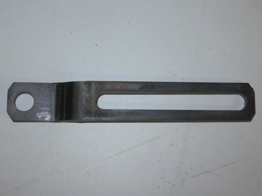 A4896R John Deere Generator Adjusting Strap For 60, 520, 620, 530, 630