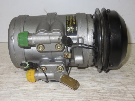 TY6626 John Deere NOS AC Compressor For 4230, 4430, 4630, 4040, 4240, 4440, 4640, 4840