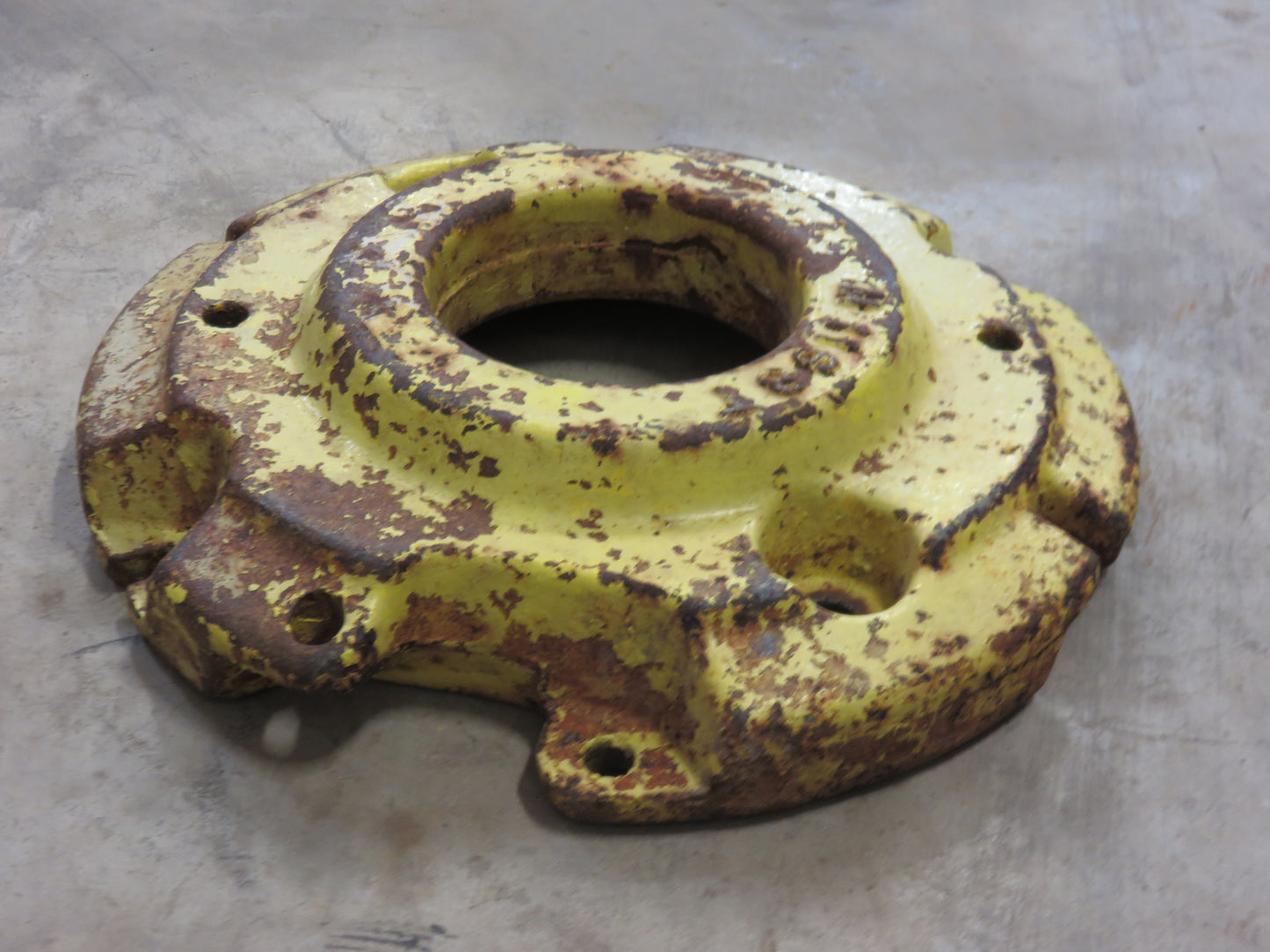 M1168T, AT15584T John Deere Front Wheel Weight For M, 40, 320, 420, 330, 430