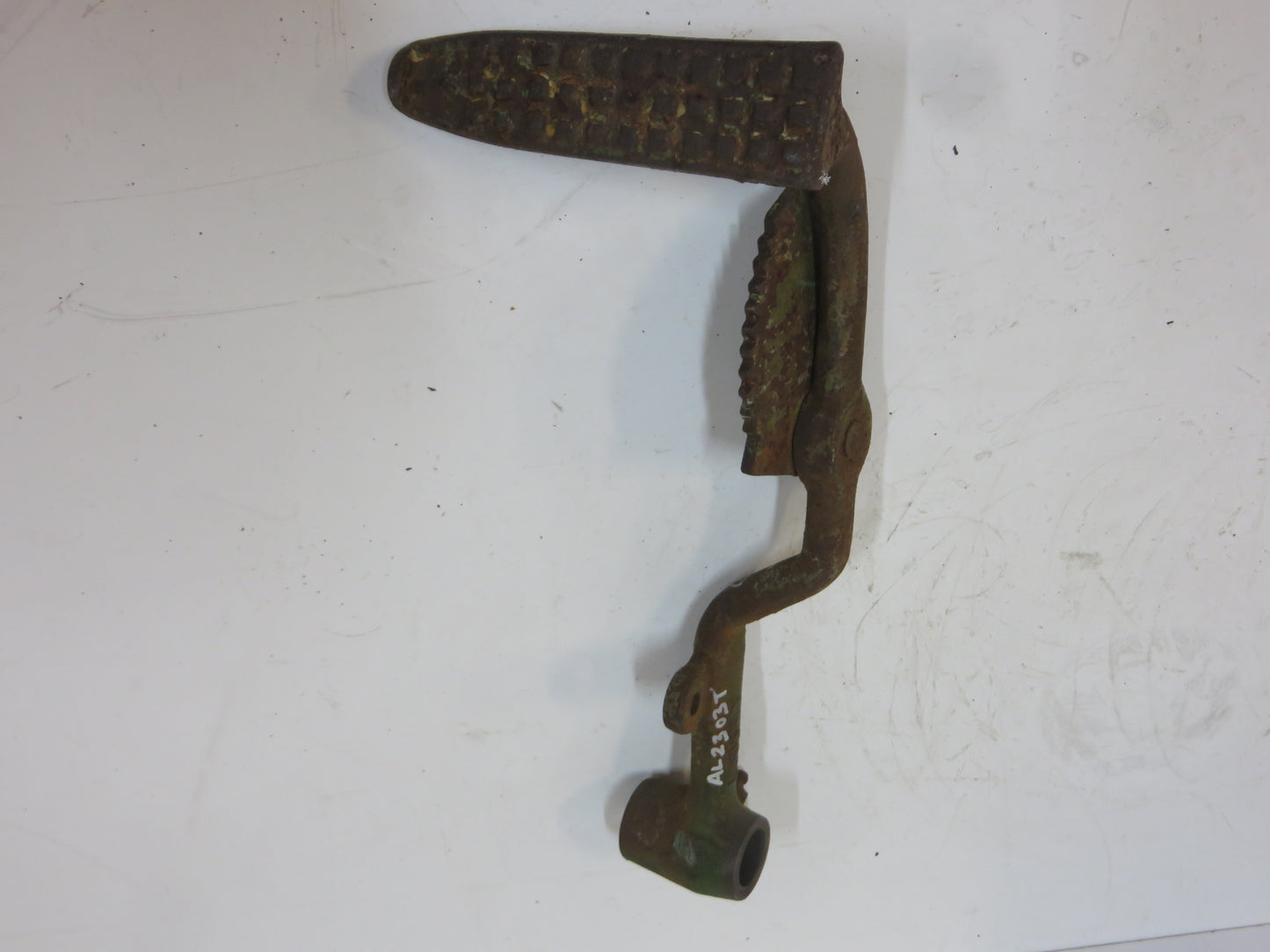 AL2303T, L605T John Deere Left Hand Brake Pedal With Lock For L, LI, LA