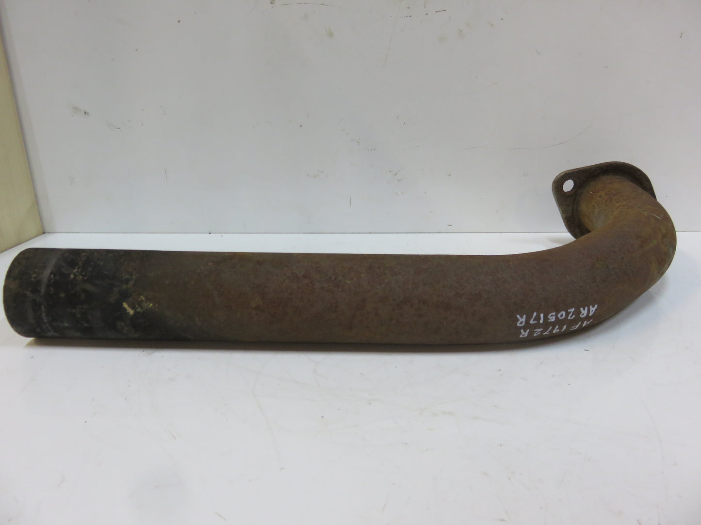 AF1972R, AR20517R JDS978 John Deere Exhaust Pipe For 70, 720, 730