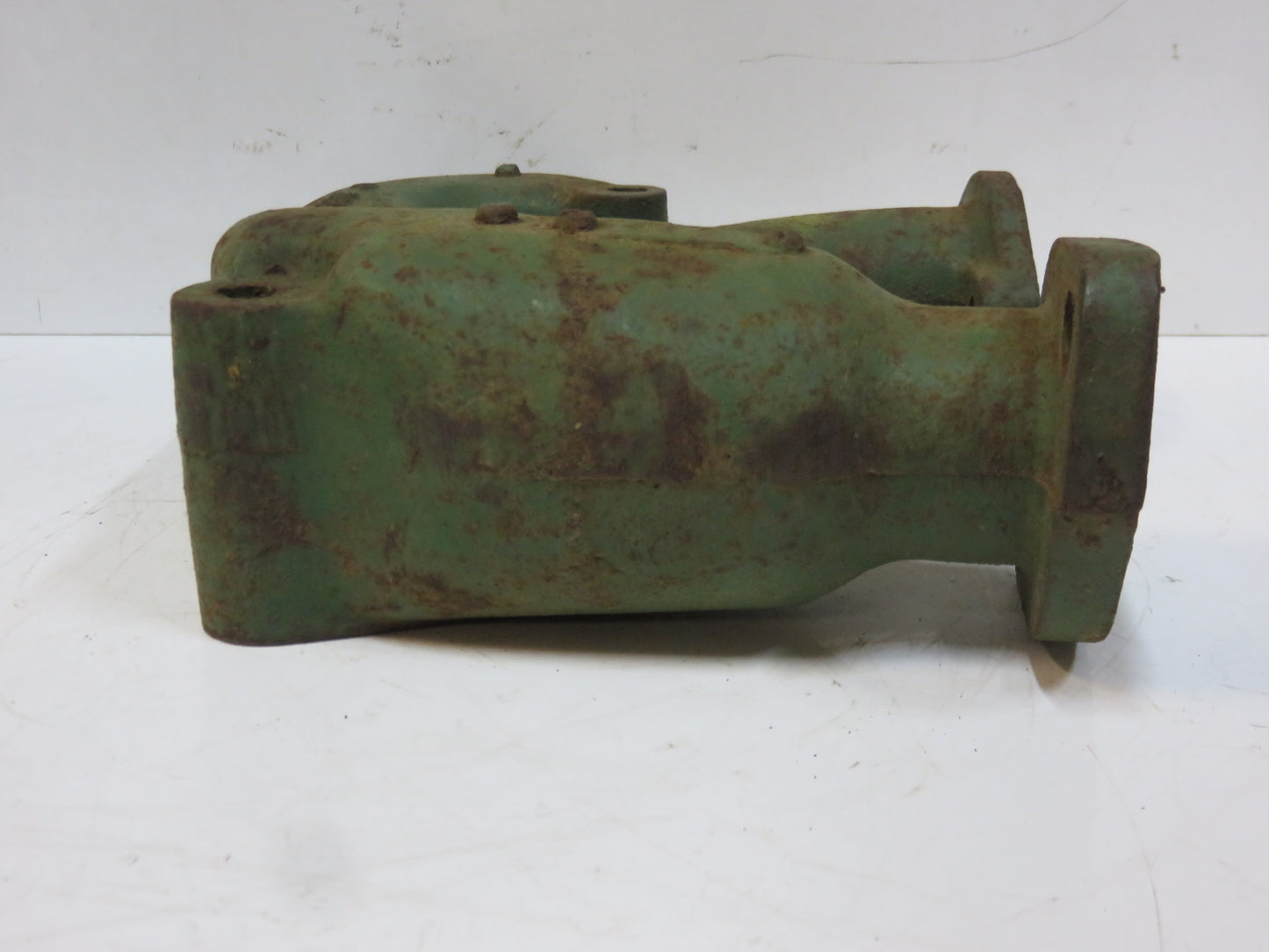 B2472R John Deere NOS Gas Manifold For B