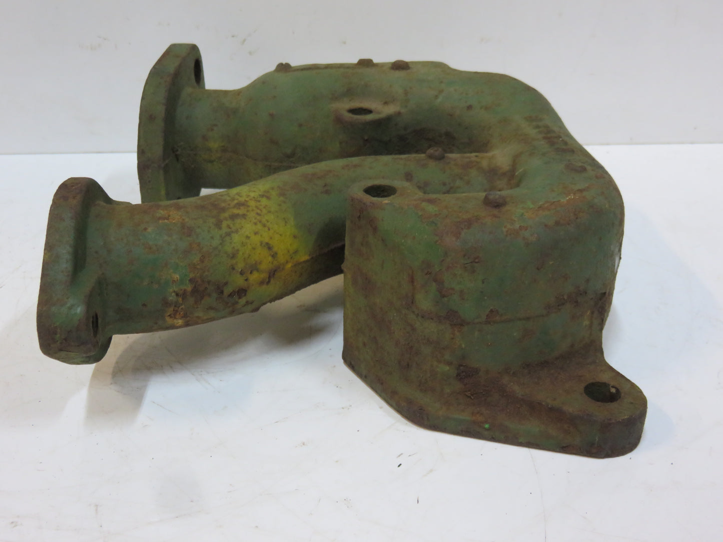 B2472R John Deere NOS Gas Manifold For B