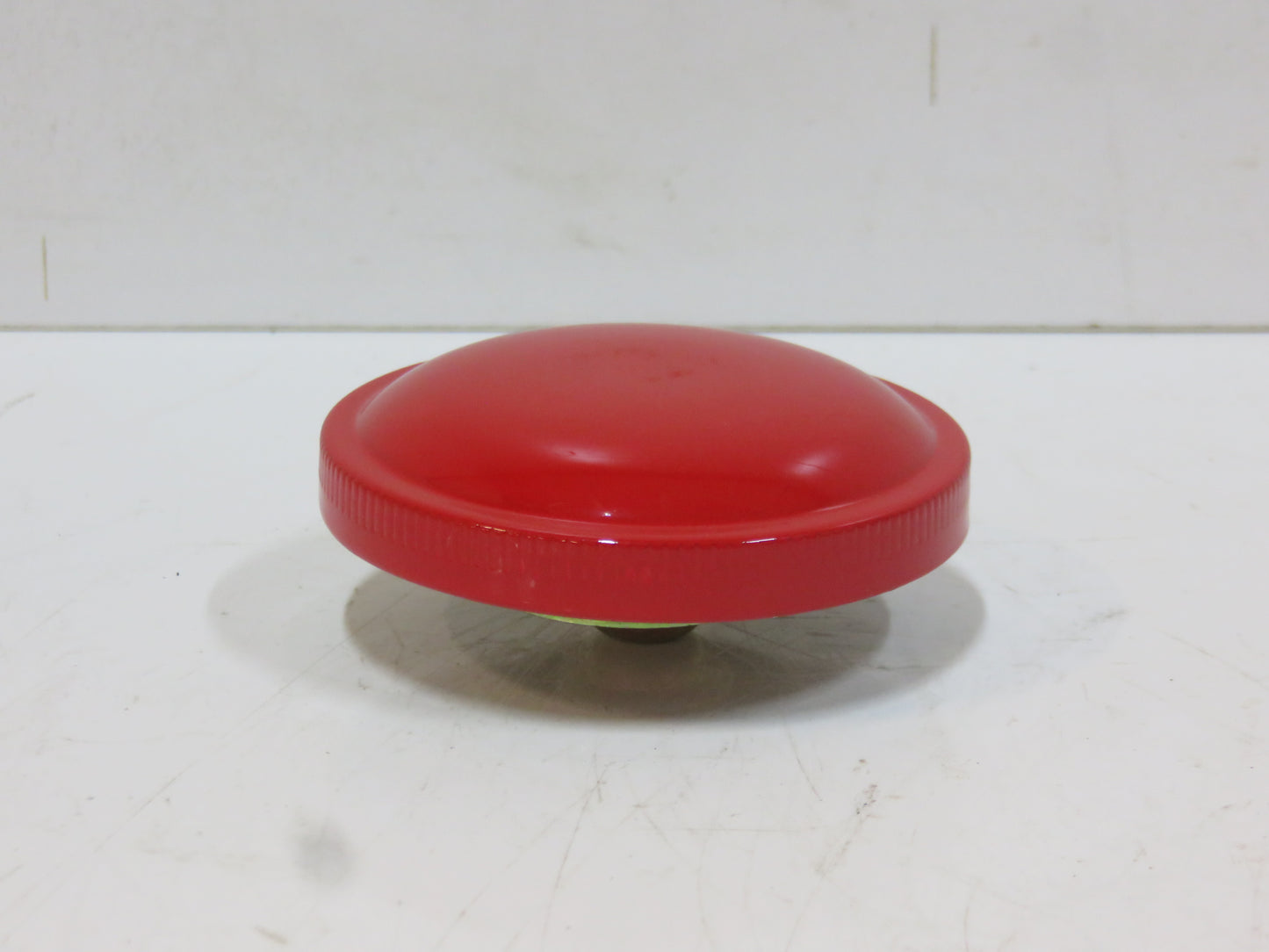 AF2914R John Deere Fuel Cap For 50, 60, 70, 520, 620, 720, 530, 630, 730, 3010, 4010, 3020, 4020