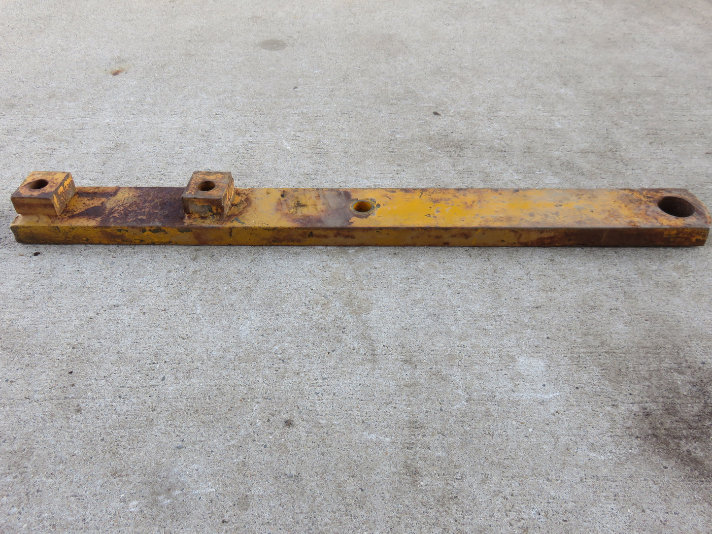 AM1751T John Deere Drawbar For 40, 420, 430