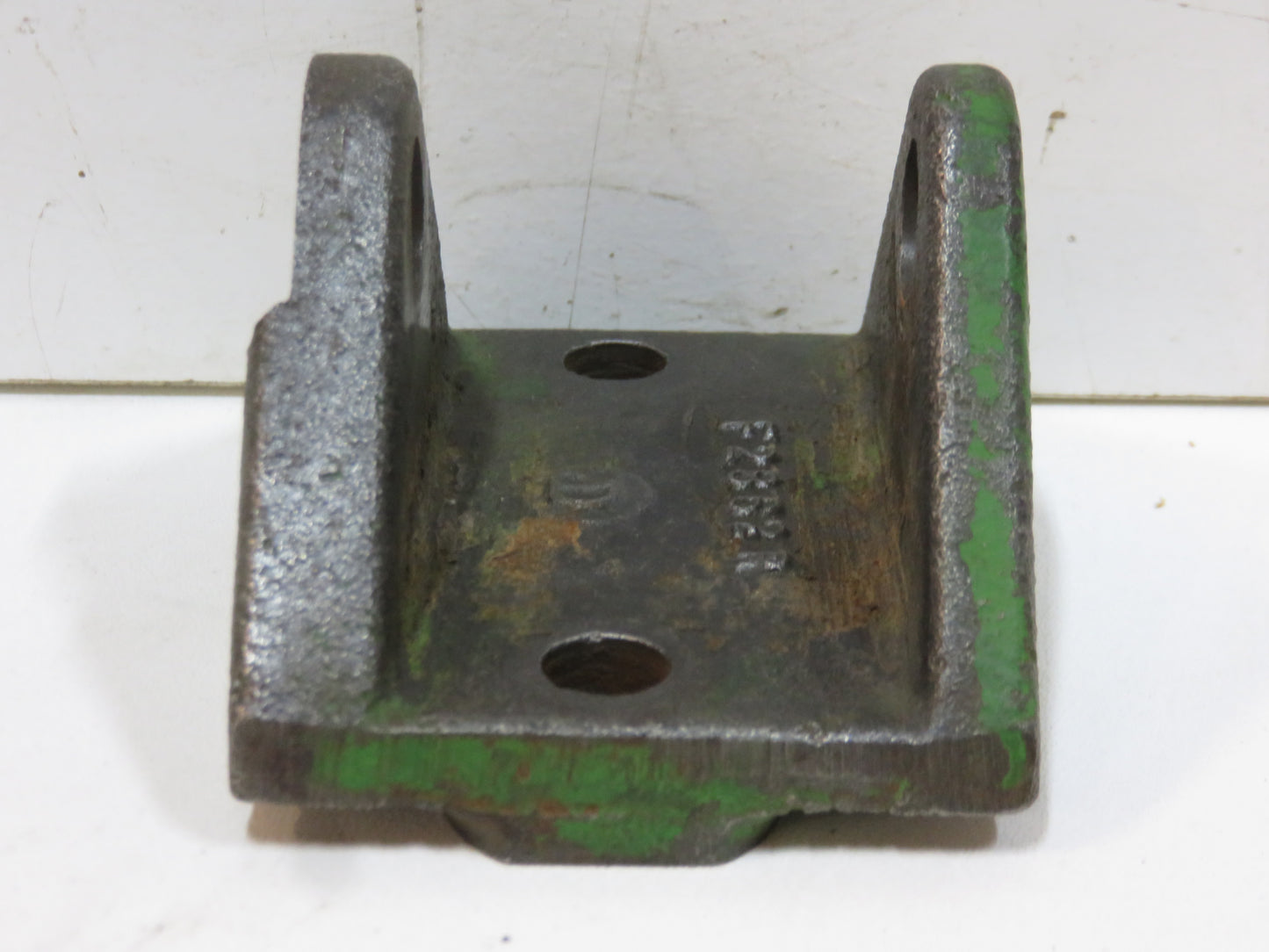 F2862R John Deere Rockshaft Control Lever Bracket For 620, 720