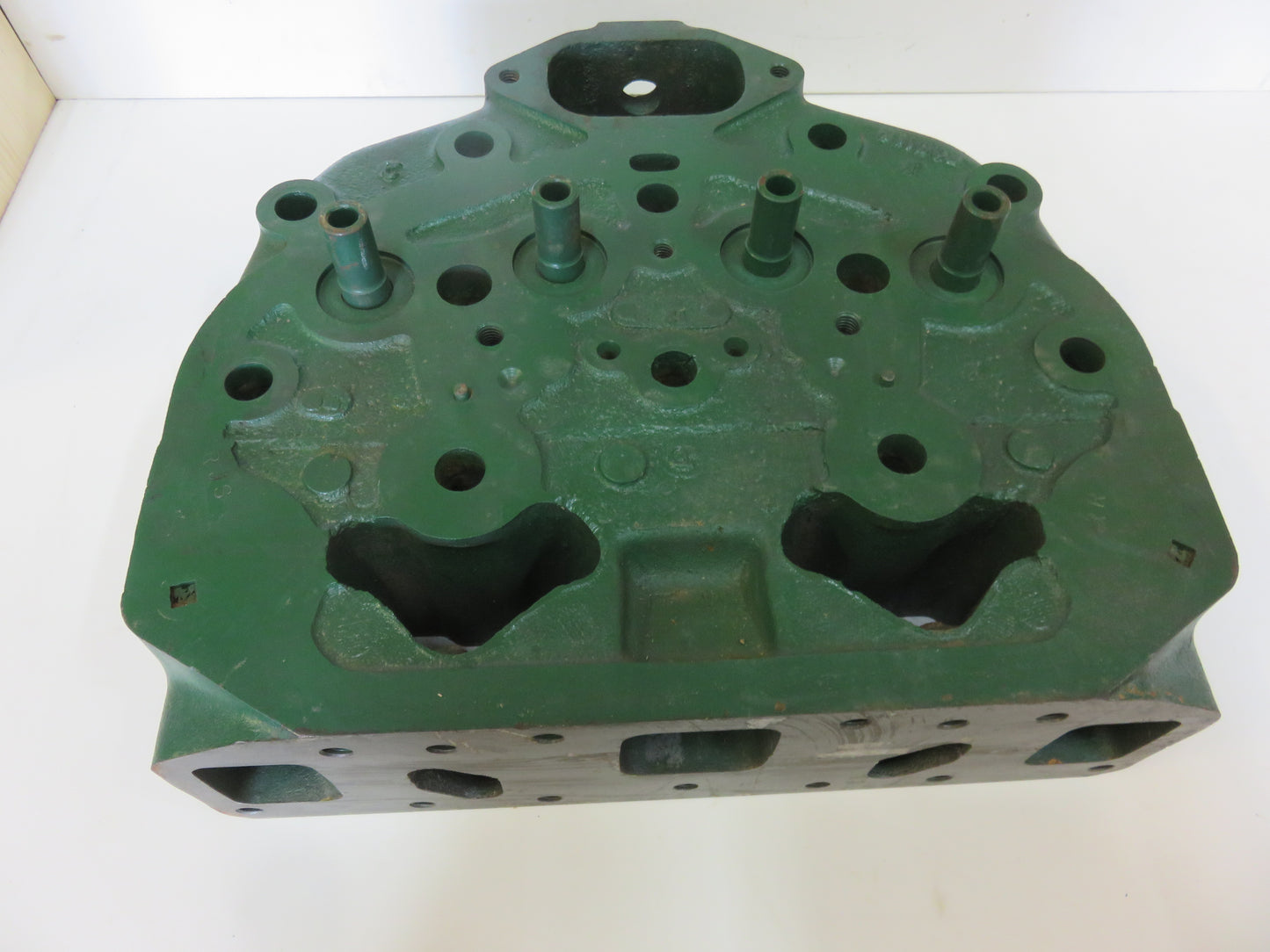 F3511R John Deere NOS Cylinder Head For Diesel 70, 720, 730