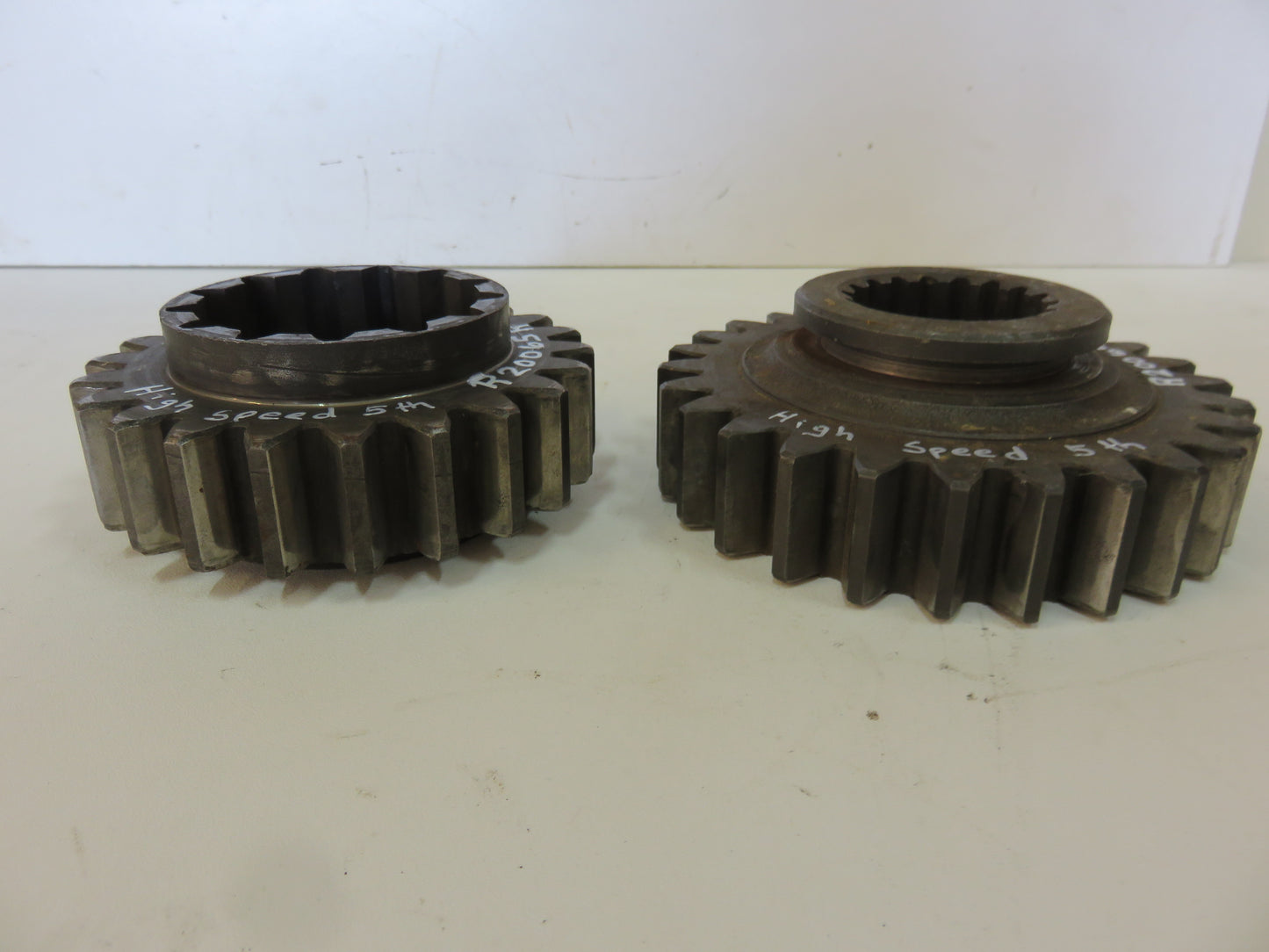 R20065R, R20064R John Deere Special High Speed 5th Gear Set For 720, 730