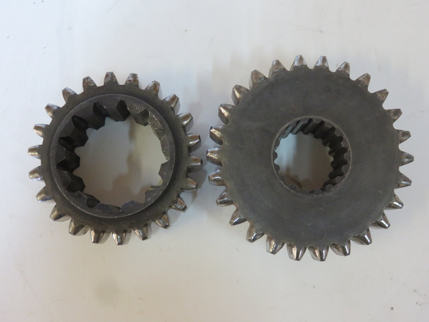 R20065R, R20064R John Deere Special High Speed 5th Gear Set For 720, 730