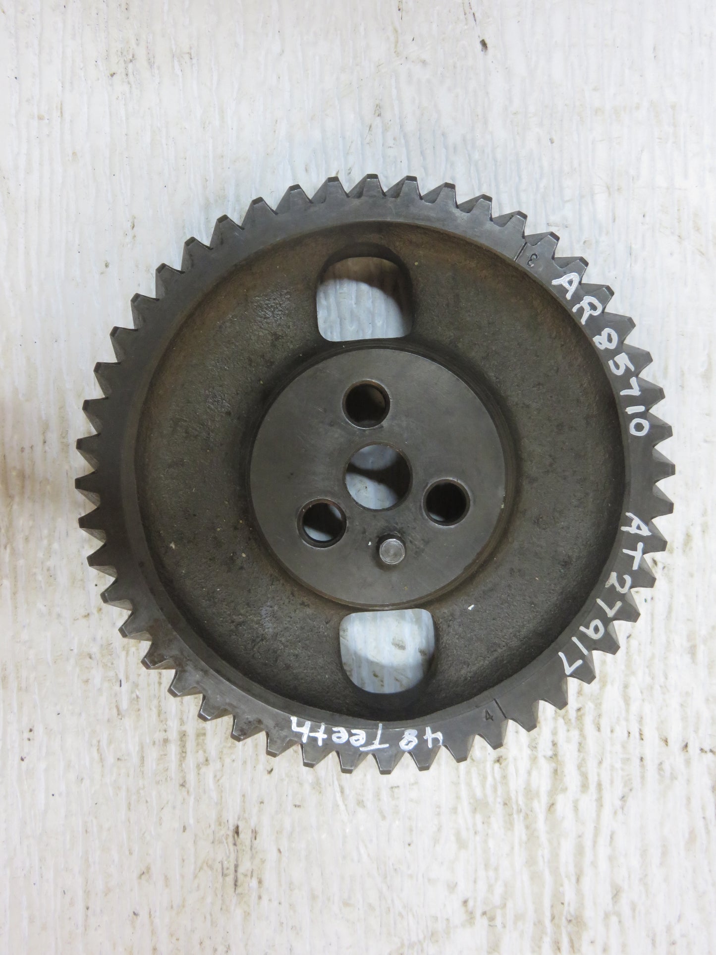 AR85710, AT27917 John Deere Fuel Injection Pump Gear For 1020, 1120, 1030, 1130, 1530, 1630